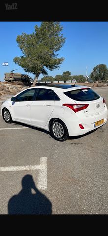 מודעת רכב יונדאי i30