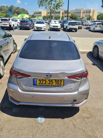 מודעת רכב טויוטה קורולה