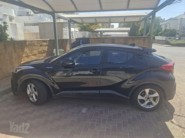 טויוטה C-HR