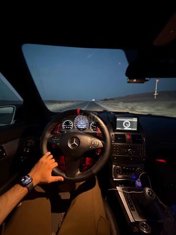 מודעת רכב מרצדס-בנץ C-class