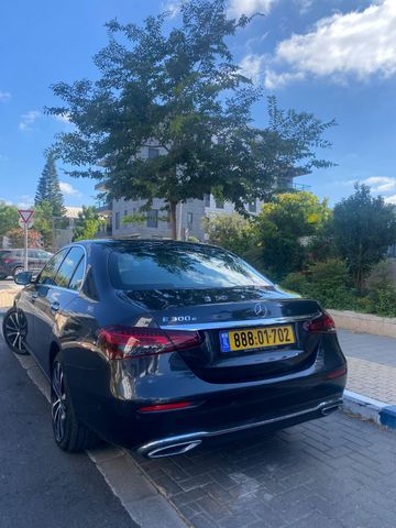 מרצדס-בנץ E-class