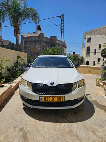 סקודה אוקטביה
