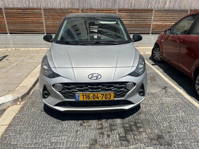 יונדאי i10