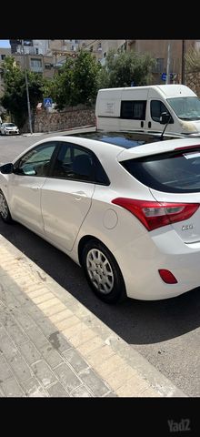 יונדאי i30