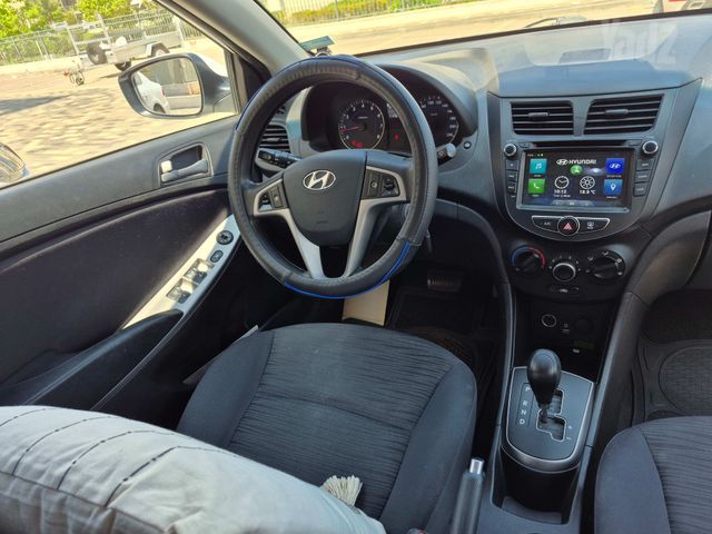 יונדאי אקסנט i25