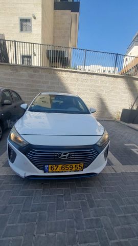 יונדאי איוניק