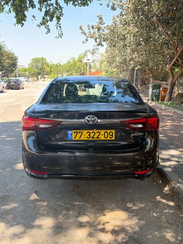 טויוטה אוונסיס