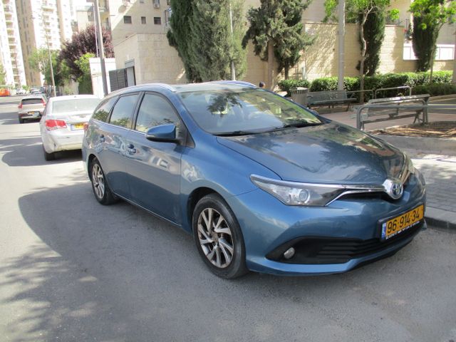 טויוטה אוריס