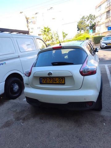 מודעת רכב ניסאן ג'וק