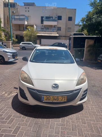 מאזדה 3
