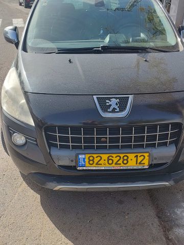 פיג'ו 3008