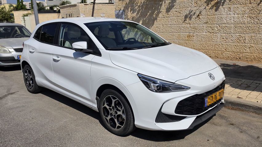 אם ג'י MG3