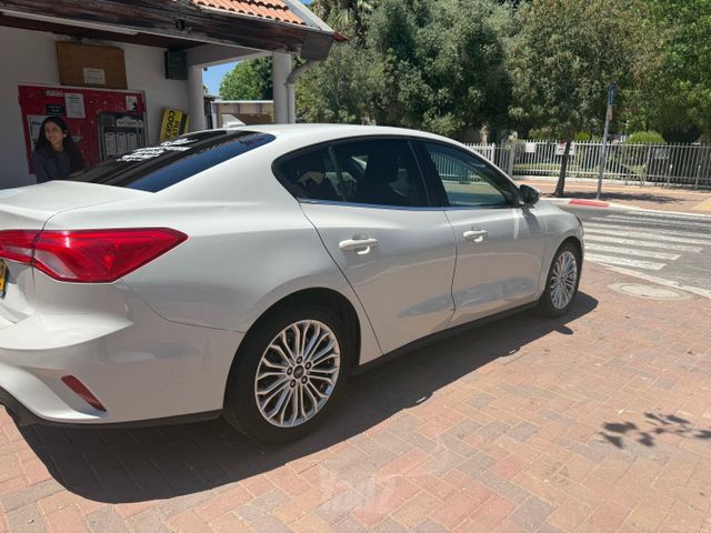 פורד פוקוס