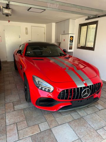 מודעת רכב מרצדס-בנץ AMG GT