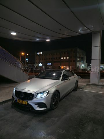מרצדס-בנץ E-class