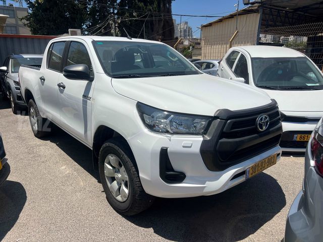 טויוטה היילקס