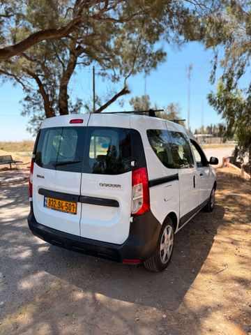 דאצ'יה דוקר