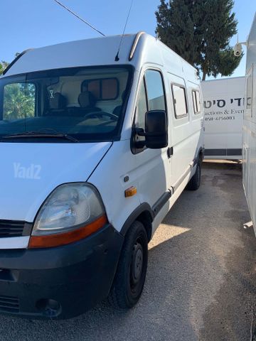 רנו מאסטר