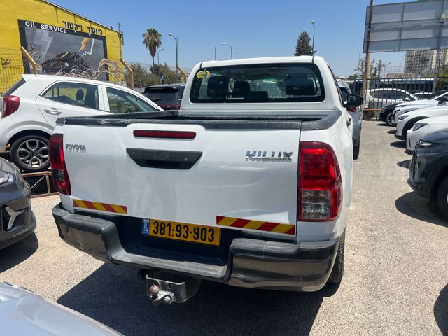 טויוטה היילקס