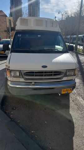 פורד אקונוליין