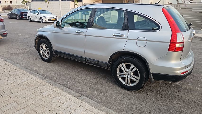 מודעת רכב הונדה CR-V 2