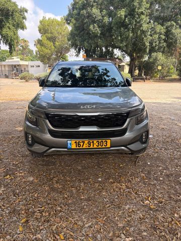 קיה סלטוס