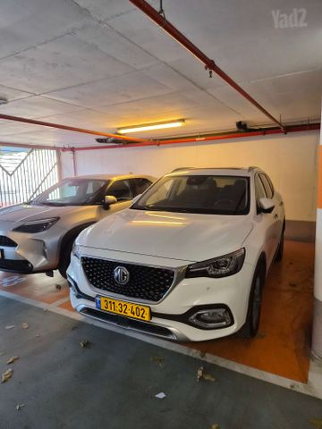 אם ג'י EHS PHEV