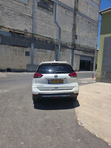 ניסאן אקס טרייל