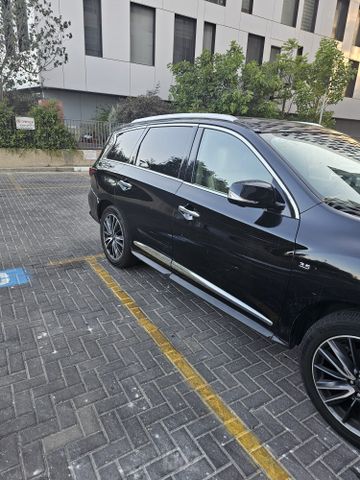 אינפיניטי QX60