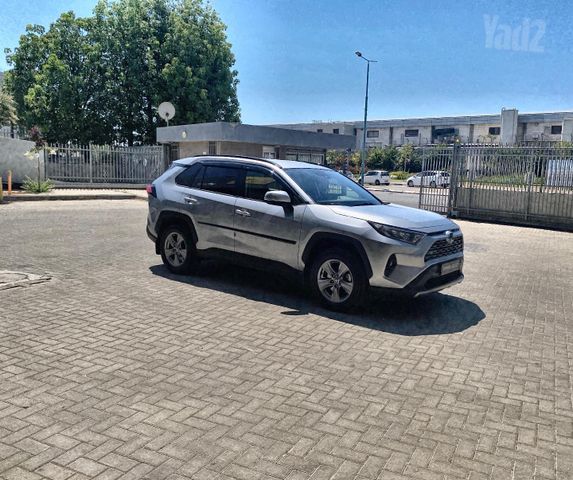טויוטה RAV4