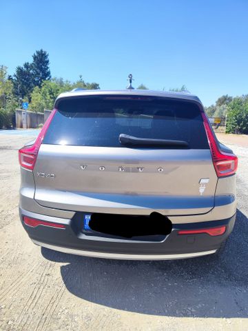 וולוו XC40