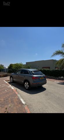 אאודי Q3