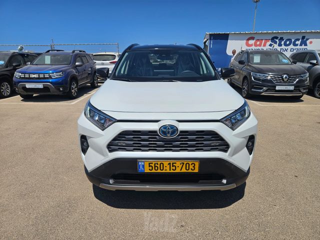 טויוטה RAV4