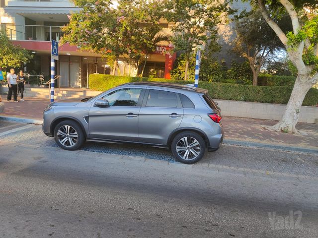 מיצובישי ASX