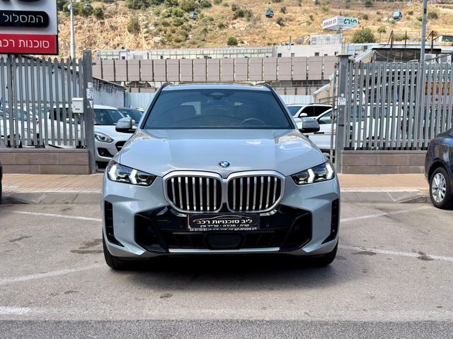 ב מ וו X5