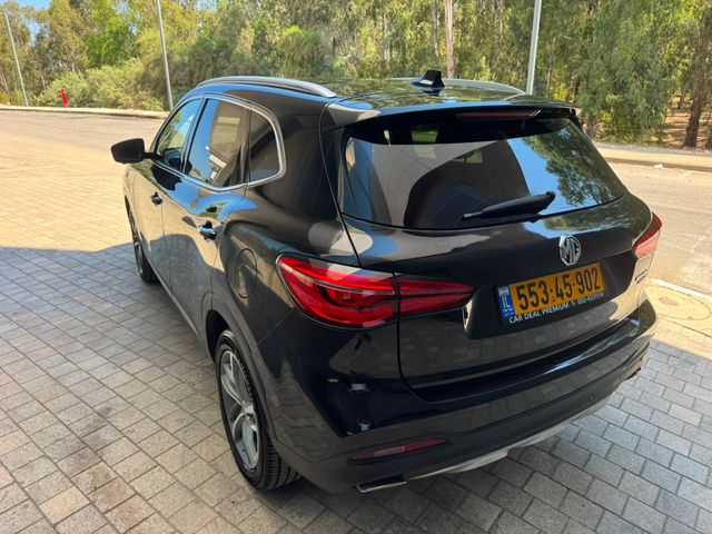 אם ג'י EHS PHEV
