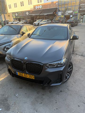 ב מ וו X4