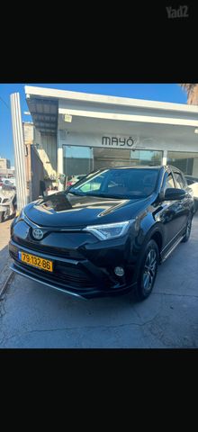 טויוטה RAV4