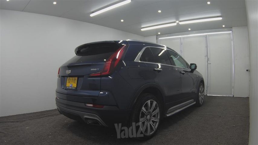 קאדילק XT4