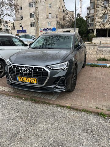מודעת רכב אאודי Q3