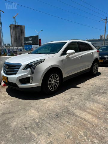 קאדילק XT5