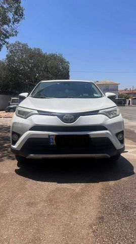 מודעת רכב טויוטה RAV4