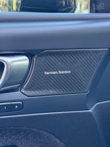 וולוו XC40