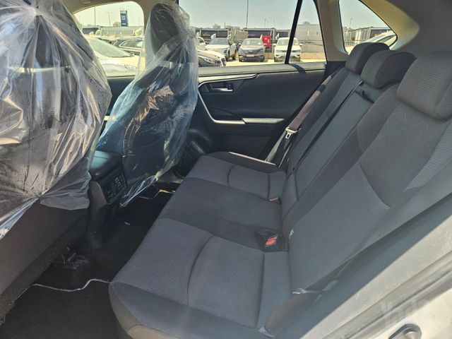 טויוטה RAV4