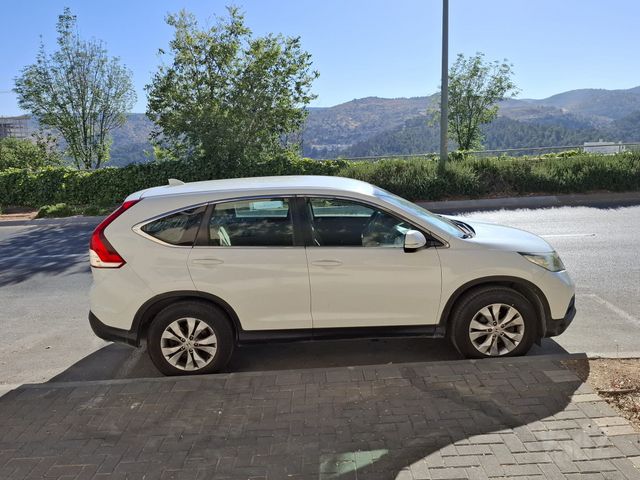 מודעת רכב הונדה CR-V