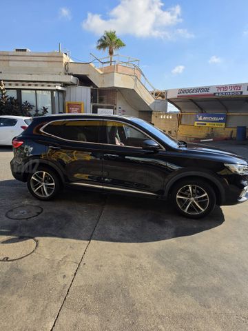 אם ג'י EHS PHEV