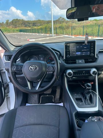 טויוטה RAV4