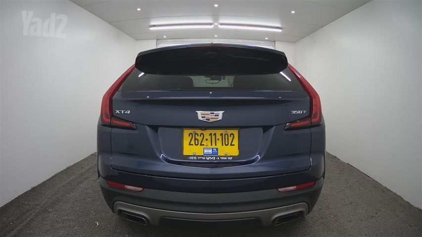 קאדילק XT4