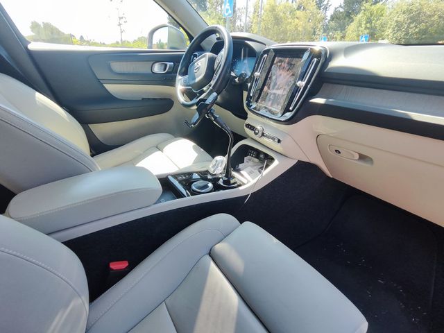 וולוו XC40