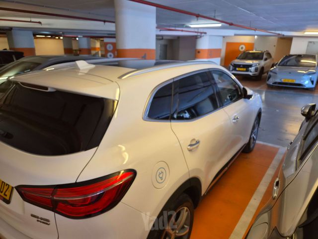 אם ג'י EHS PHEV